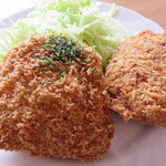 片岡精肉店 - 富士山コロッケ＆メンチカツ（各100円）