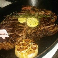 BLT STEAK  ROPPONGI - Tボーンステーキ