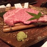 和牛焼肉 とびうし - 霜降り黒毛和牛。シャトーブリアン