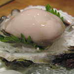 隠岐の味 鶴丸 - 生岩牡蠣のアップ