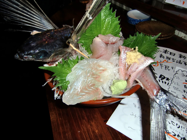 見た目はインパクトありすぎ うまくて安い魚たち By Kabasan46 駅前漁港 新潟 居酒屋 食べログ