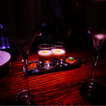 遠藤利三郎商店 - スパークリングワインとアミューズ