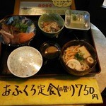 京助 - 本日のお勧め、おふくろ定食