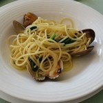 Terasuresutorampiare - 北海道産浅蜊と旬菜のスパゲッティーニです。