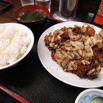 中華処タカノ - 肉炒め味噌味定食
