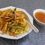 中華料理 利華 - とり炒飯￥６５０
