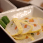 趙楊 - 十二單碟（とさらあまりふたさらのさきづけ）、生魚（らいぎよ）の魚漿（すりみ）