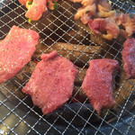 炭火焼肉てん - 