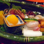 くろぎ - 豊後水道盛り合わせ　本鮪　茗荷だけ　山葵菜