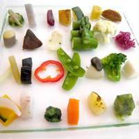 銀座 シェ・トモ - 様々な調理を加えられた野菜達。圧巻！