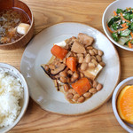 NTT東日本関東病院 タニタ食堂 - 中華風五目煮定食