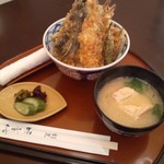 割烹 味香佐 - 大将の心意気が詰まった天丼