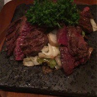 たくあん・牡丹亭 - 値段と品質が合ってない、結構良い肉食ってるからわかりますよぉ〜