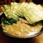 巓 - ラーメン(並)のり増し￥800