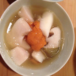 祇園にしむら - 焚物(低温調理した鮑、紋甲烏賊、帆立、生海胆、冬瓜、)