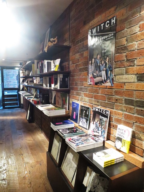 Rainy Day Bookstore &amp; Cafe photo 4