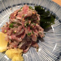 新宿割烹 中嶋 - レモンを絞って生姜でいただくいわし刺身