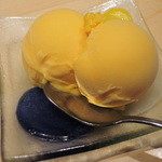 Sumibi Yakitori Gombei - デザートに、バニラアイスクリーム