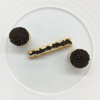 ロオジエ - キャビア・オシェトラ サブレにのせたなめらかな帆立貝のクリーム シトロンの香り シャンパーニュのエミュルション