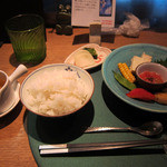 懐石カフェ 蛙吉 - 愛知県三河産うなぎの洋風ひつまぶし