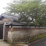 喜庵 一能 - 道路側から建屋を望む