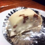 博多フードパーク 納豆家 粘ランド - 納豆レアチーズ