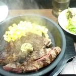 いきなりステーキ 川崎駅前店 - 300グラムステーキランチ