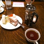 カフェティータイム - ケーキは一皿に5個まで。