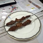 ウイグル料理 ローラン - カワプ（ラムの串焼き）