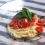 ReeF - トマトの冷製カッペリーニ