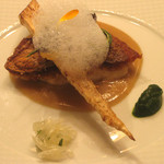 ロドラント ミノルナキジン - メイン