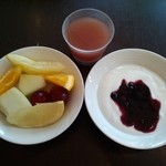 ホテルハーヴェスト - フルーツとヨーグルトとスムージー