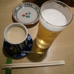 Iki Izakaya Honoji - お通し　の　茶碗蒸し　と　サッポロ生ビール