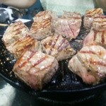 かがやき - (6/17)赤身サイコロステーキ