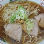 肉煮干中華そば 鈴木ラーメン店 - 「麺硬め」注文の大盛