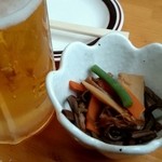 くつろぎ亭ひこべえ  - 生ビールと付き出し