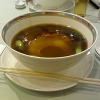 後楽園飯店 - ふかひれ姿煮入り汁そば