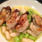 ペルラヴィータ - 牡蠣ソテーと白いんげん豆の煮込み