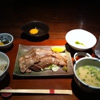 赤坂うまや - 【ランチ】もち豚の炭火焼きとろろ定食