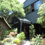 GARDEN HOUSE KAMAKURA - 店内入り口〜♪