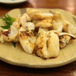 焼き烏賊下足 (佳い塩梅に味が付いています）