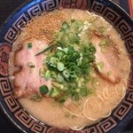 Yuzu ya - とんこつらーめん。