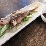 居酒屋SANUFA - グルクン丸ごと唐揚げ