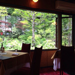 万平ホテル メインダイニングルーム - 