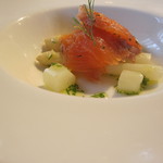 ラ・ターブル・ド・トリウミ - アスパラとサーモン