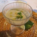 白桃の冷たいヴィシソワーズ　　