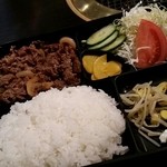 Houmien - 焼肉定食600円