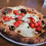 PIZZA PAZZA Italiana - ヴェスビオ コン サラーメ+500円☆