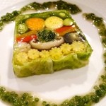 農園野菜のテリーヌ　モザイク仕立て