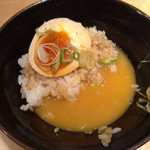 仙臺 自家製麺 こいけ屋 - 煮卵丼半分は追い飯に最高っす。